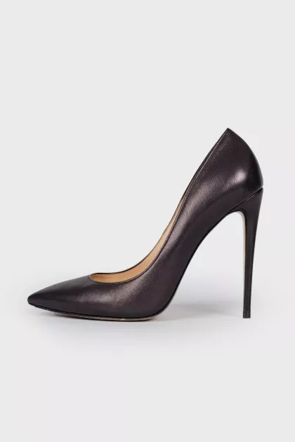 Classic leather shoes