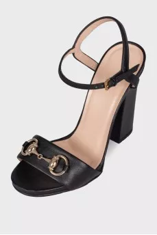 Leather sandals with gold hardware
