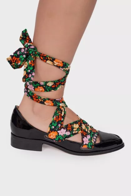 Lilou ballerinas with ties