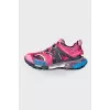Кросівки на масивній підошві з биркою