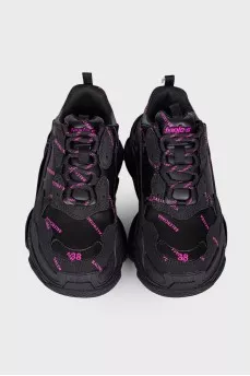Black chunky sole sneakers with tag