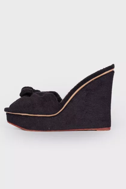 Textile wedge sandals