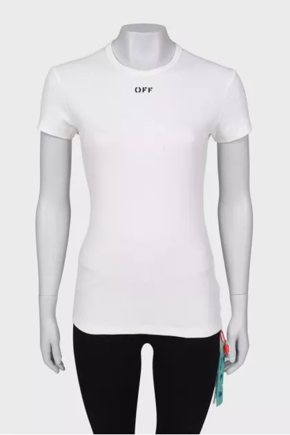 White fitted T-shirt with tag