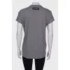 Gray T-shirt with sequin logo and tag