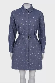 Dress with a print on the belt
