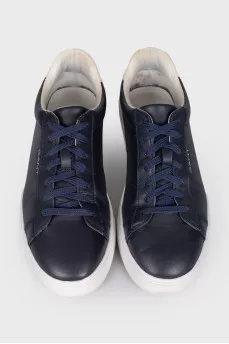 Men's black leather sneakers