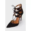 Suede tie shoes