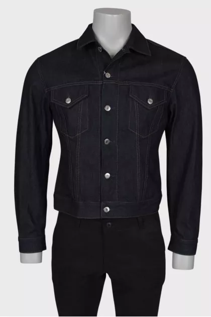 Men's denim jacket with tag