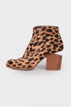 Gabi Cutout ankle boots