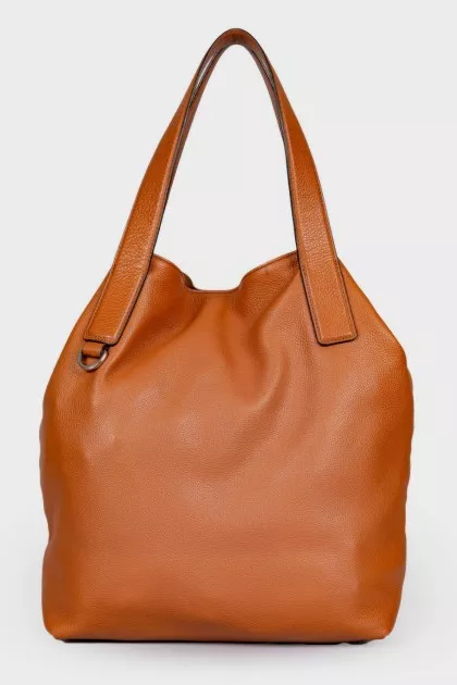 Brown leather shoulder bag