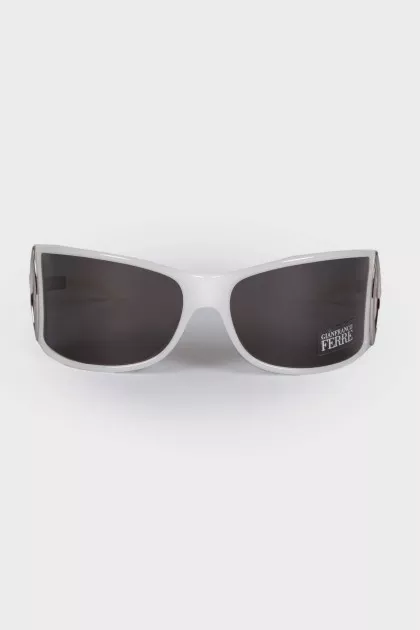 White frame sunglasses