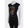 T-shirt with skull appliqué