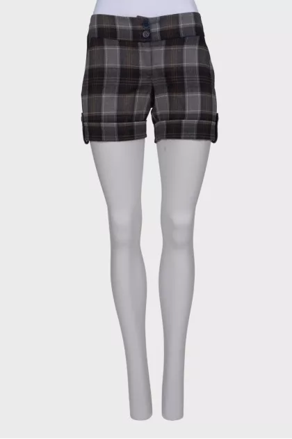 Checked wool shorts