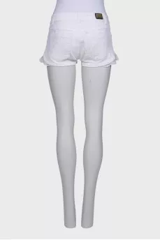 White shorts with lace