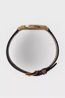 Men's watch with golden hardware