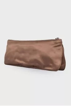 Textile brown clutch