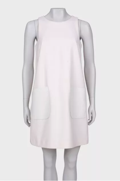 Wool dress with leather pockets