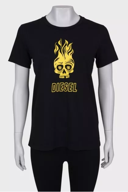 T-shirt with print and eyelets