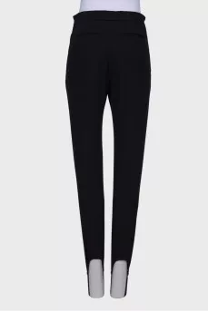 Black trousers with stirrup