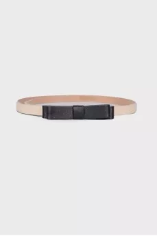 Leather belt with bow