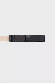 Leather belt with bow