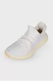 Білі кросівки Yeezy Boost 350 V2