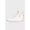 Men's sneakers with gold-tone hardware