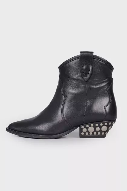 Leather black Cossacks Dawyna