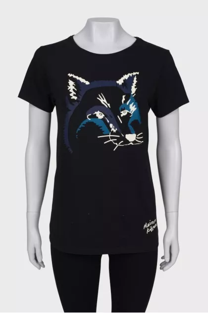 Black printed T-shirt