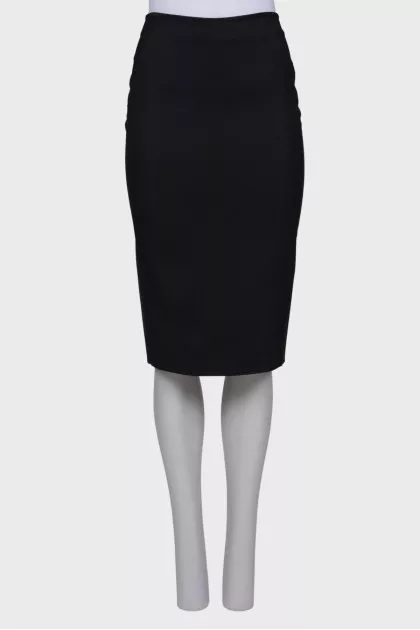 Classic straight skirt