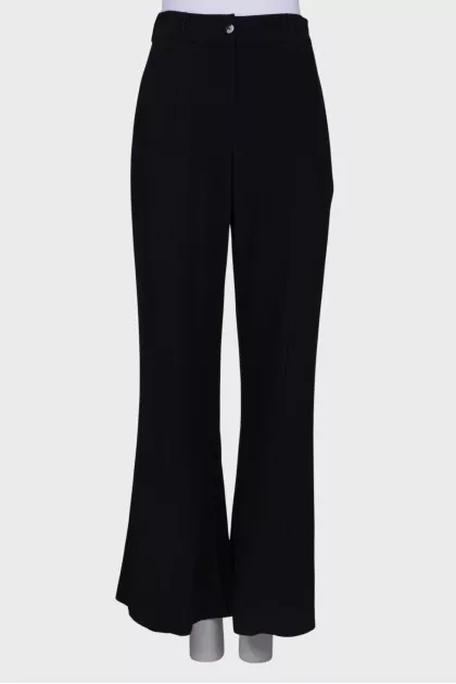 Black loose fit trousers