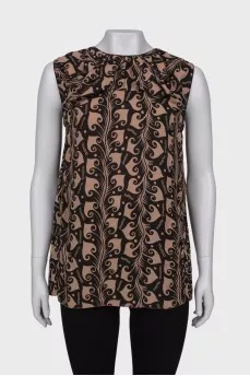 Printed sleeveless blouse