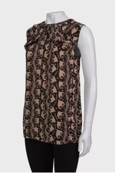 Printed sleeveless blouse