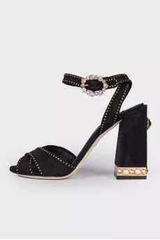 Sandals with golden rhinestones