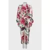 Silk suit with tag print