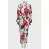 Silk suit with tag print