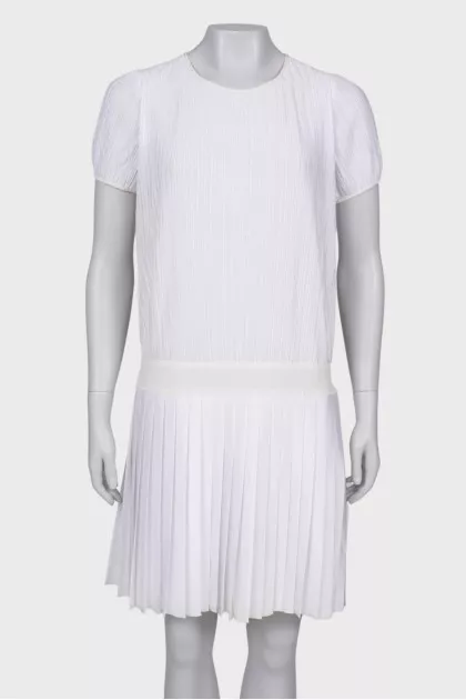 White dress with buttons on the back