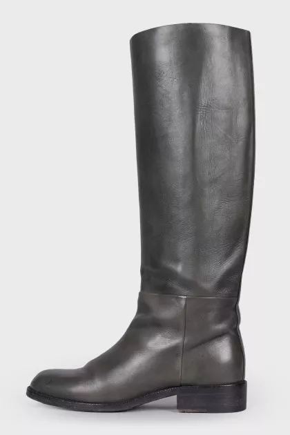 Green low heel boots
