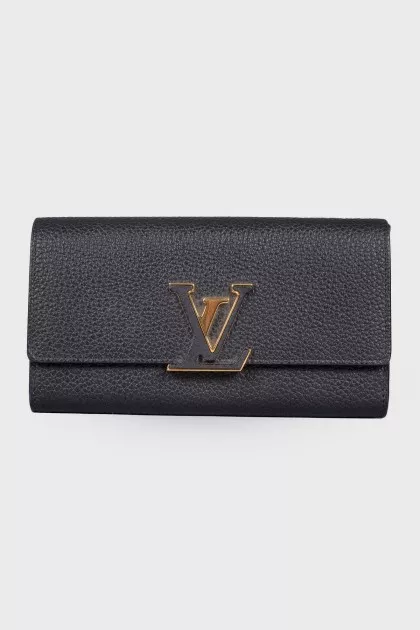 Capucines Taurillon Leather Wallet