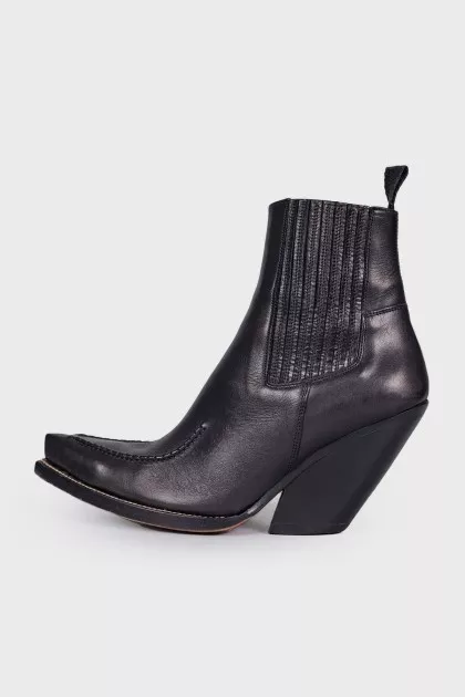 Leather black cossacks