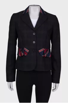 Jacket with a bow on the back