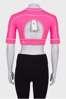 Sports top with tag
