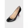 Patent leather shoes