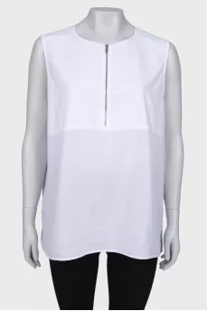 White blouse with a zipper at the collar