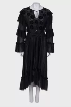 Dress with embroidery and ruffles