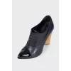 Leather shoes with wooden heels