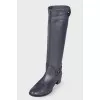 Medium heeled leather boots