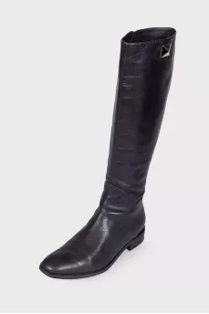 Шкіряні чоботи із золотистою вставкою збоку