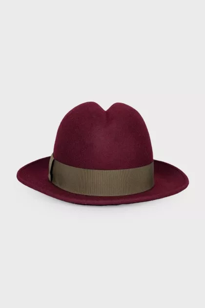 Wool burgundy hat