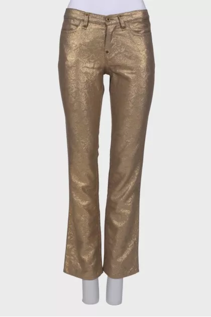 Patterned golden trousers